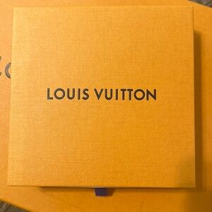 Louis Vuitton Scarve box